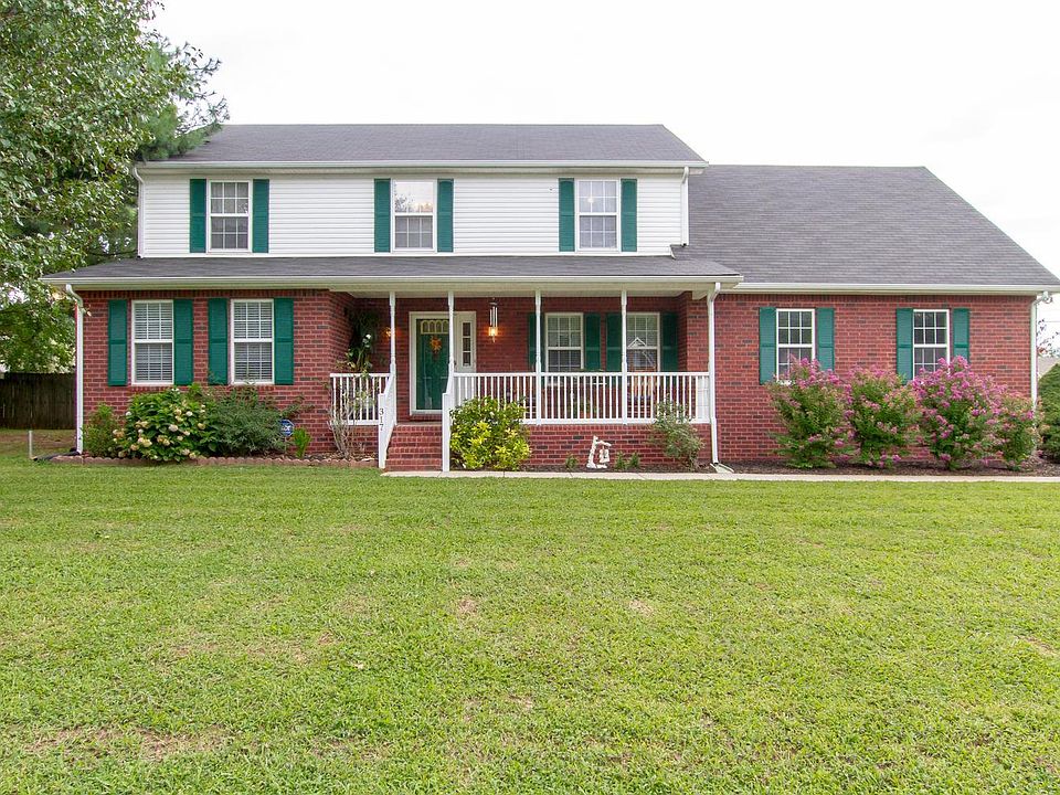 1st image of 317 Brewster Ct