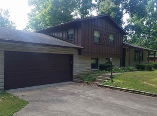 2 Hickory Ln, Logansport, IN 46947
