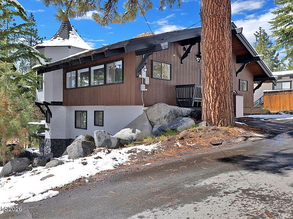 3rd image of 611 Jerry Dr