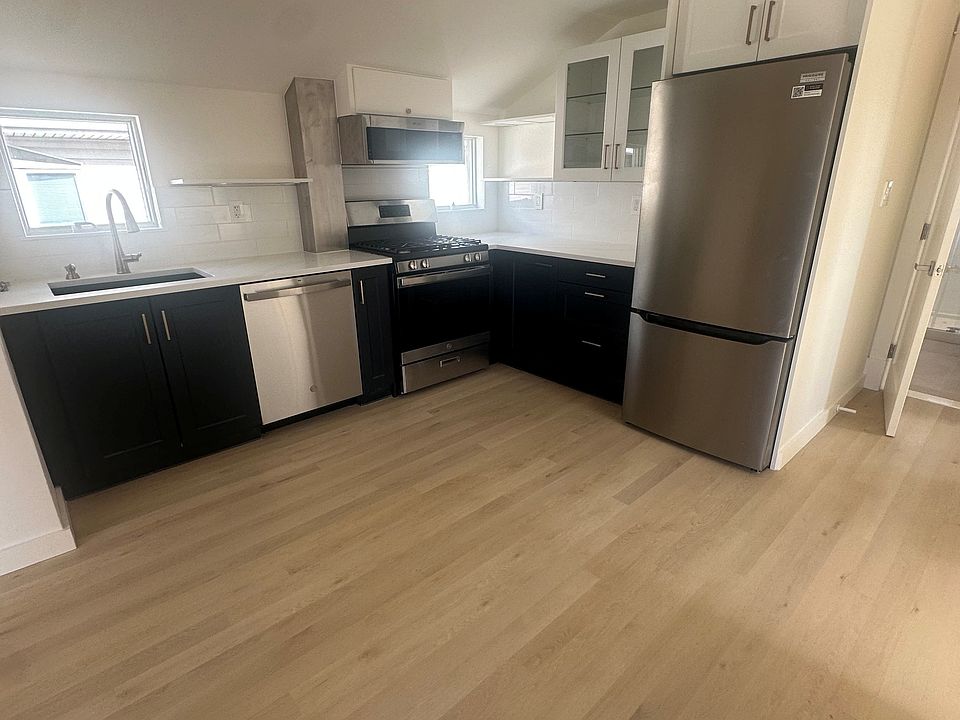 1st image of 557 E Hudson St Floor 2
