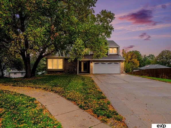 6711 S 148th Cir, Omaha, NE 68137