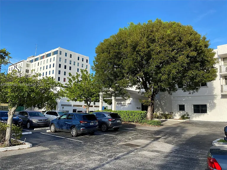 1900 Diana Dr #3D — Photo 24