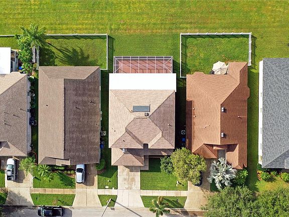 4th image of 8412 Canterbury Lake Blvd