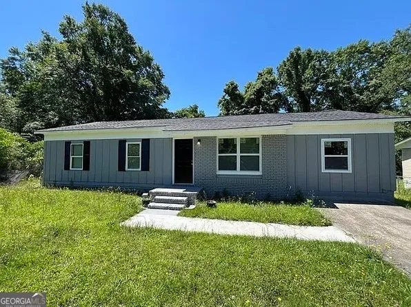 2844 Shamrock Ln, Macon, GA 31206