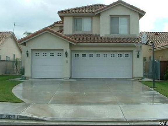 2nd image of 3070 Manchester Cir