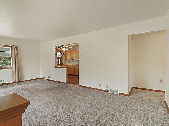 5th image of 8920 20th AVENUE