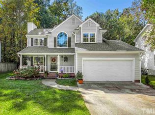 104 Gatepost Ln, Cary, NC 27513