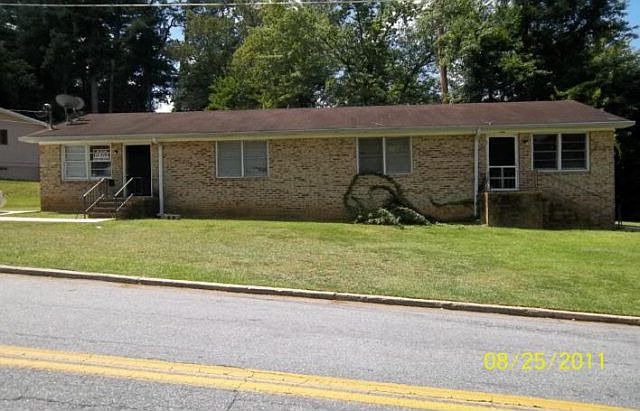 1st image of 4394 Azalea Dr
