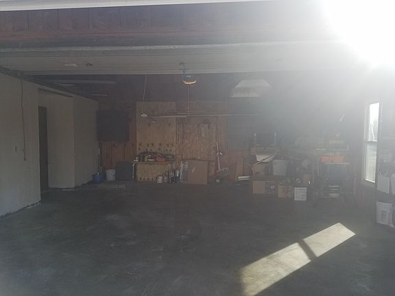 5th image of 6705 Snead Ln