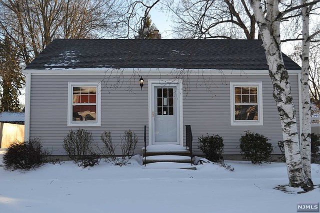 1st image of 713 Wilson Ct