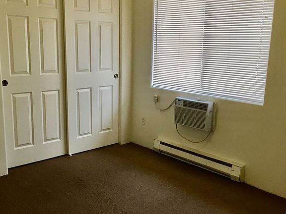 4th image of 3824 N Vickie Ct #D