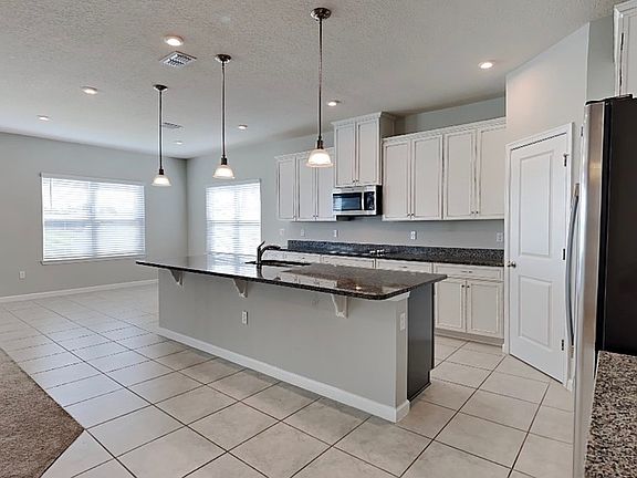 5th image of 3039 Slough Creek Dr