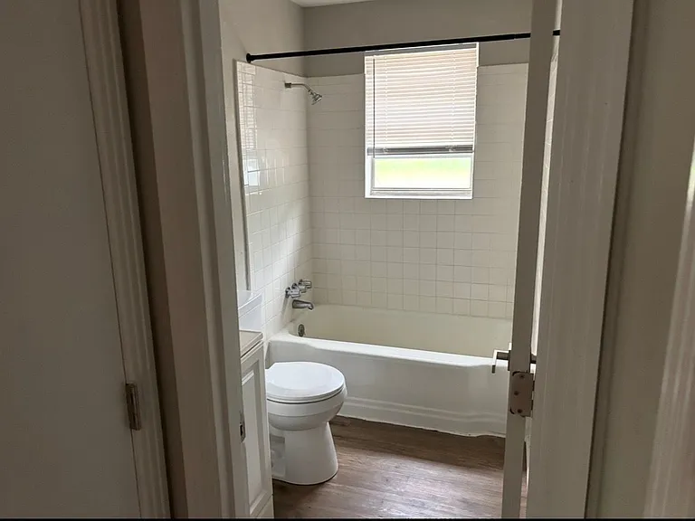 722 F Ave SE #720 — Photo 5