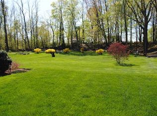 278 Strawridge Rd, Shawangunk, NY 12589