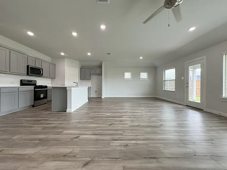 3705 Ray Roberts Dr — Photo 9