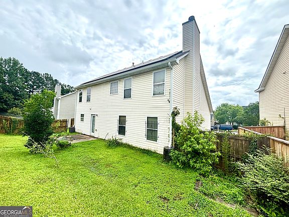 4th image of 285 Marriott Dr