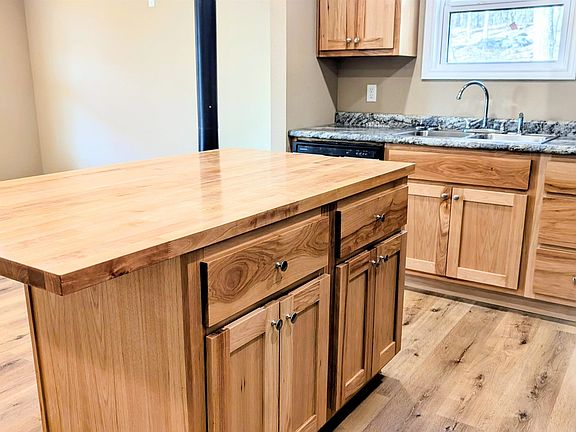 5th image of 82 Peebles Bluff Rd