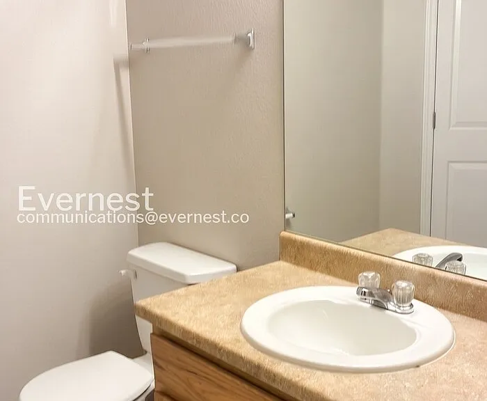 2133 Krisron Rd #E-105 — Photo 30