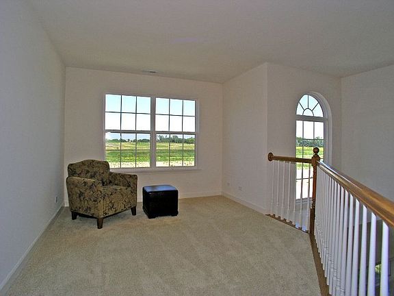 5th image of 4560 Grandfield Dr