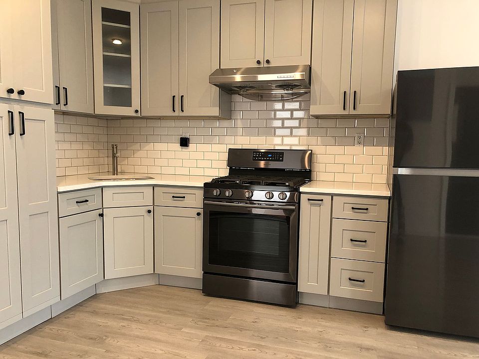 1st image of 265 Bay 13 St #2