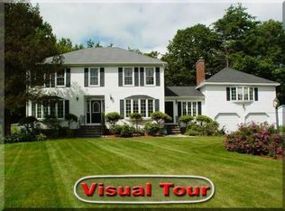 26 Belknap Dr, Andover, MA 01810