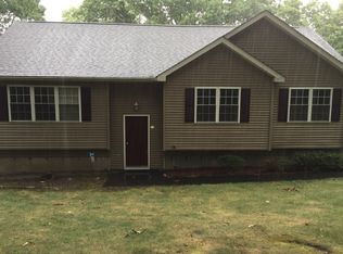 11 Lamont St, Waterbury, CT 06704