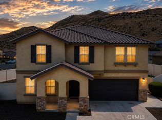 410 Pomegranate St, San Jacinto, CA 92582