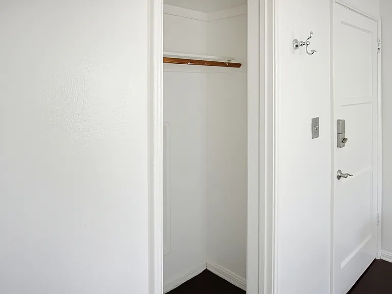 8330 Flight Ave — Photo 5