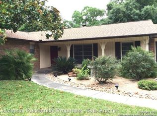 618 Richfield Dr, Windcrest, TX 78239