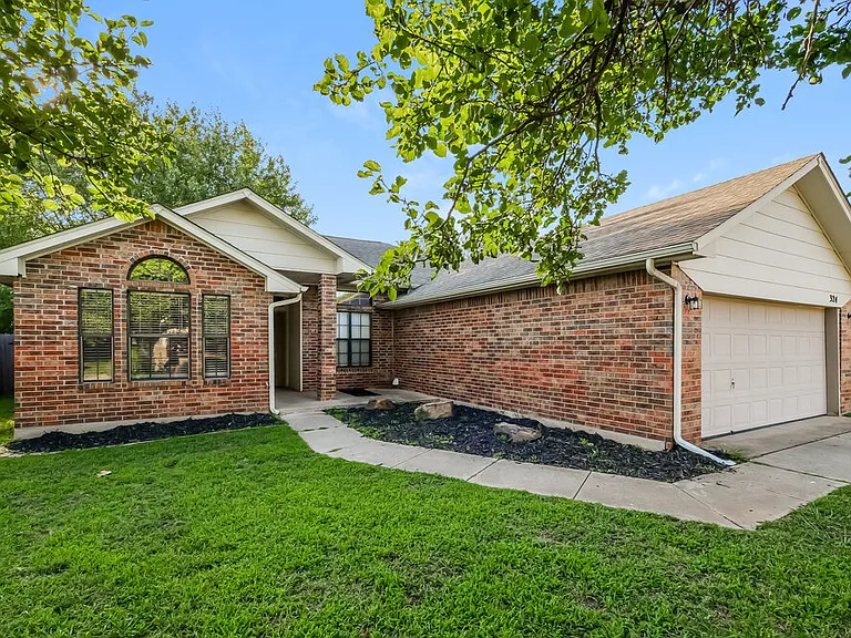 324 Marrgate Dr — Photo 3