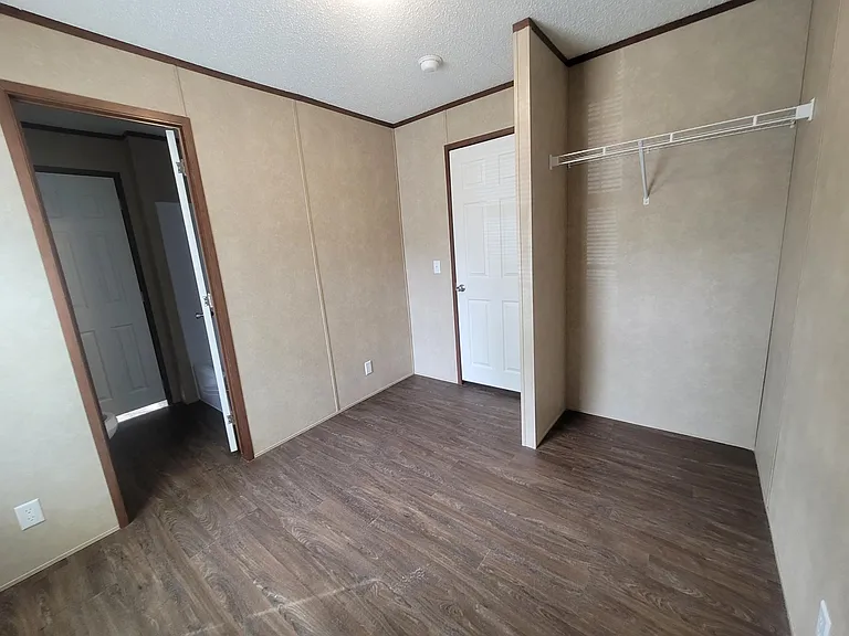 211 E 1st St #36 — Photo 4