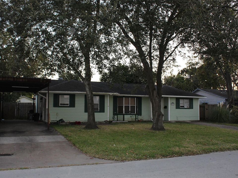 1st image of 2222 Hillshire Dr