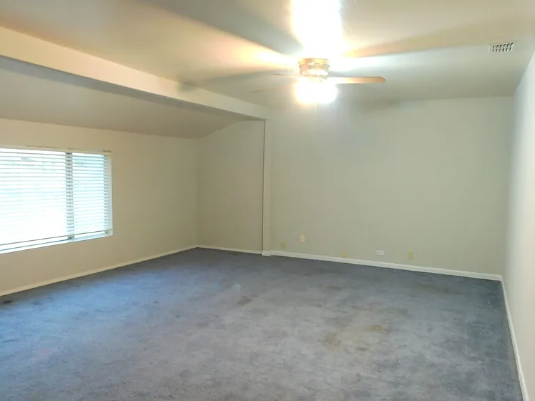 4938 Jean St — Photo 2