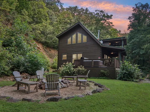 110 Nellie Hazel Dr, Bryson City, NC 28713