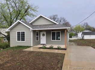 222 Camden Ave, Camdenton, MO 65020
