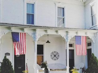 121 1st St, Darlington, PA 16115