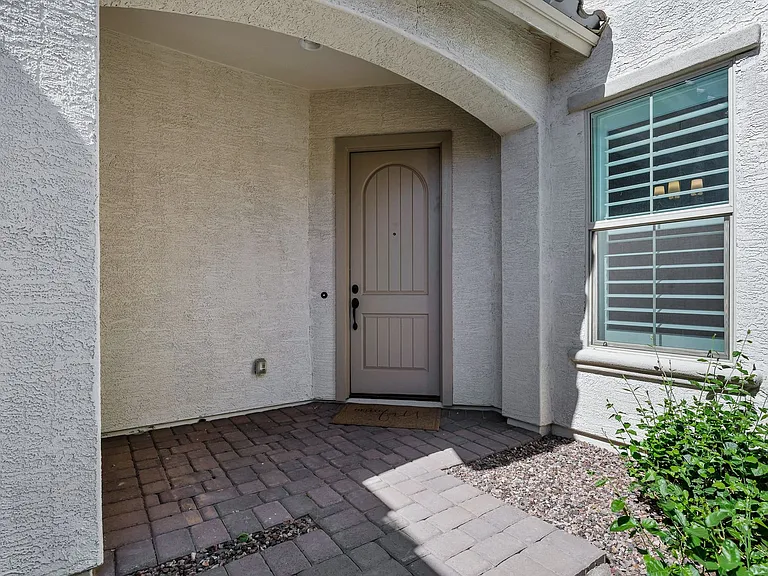 10834 E Thunderbolt Ave — Photo 4