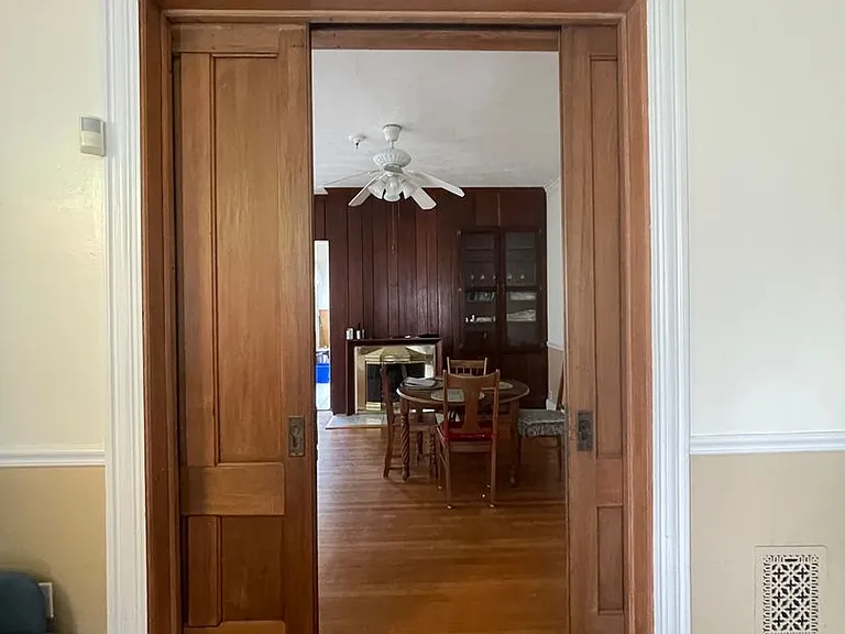 23-25 Woodland Street — Photo 2
