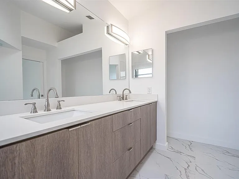 5536 Eton Ct — Photo 15