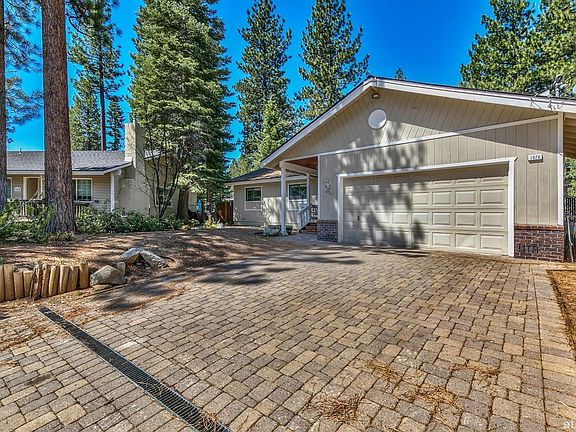 3rd image of 1076 Antler Ct