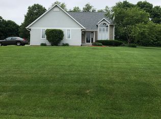 776 Woodberry Ln, Belvidere, IL 61008