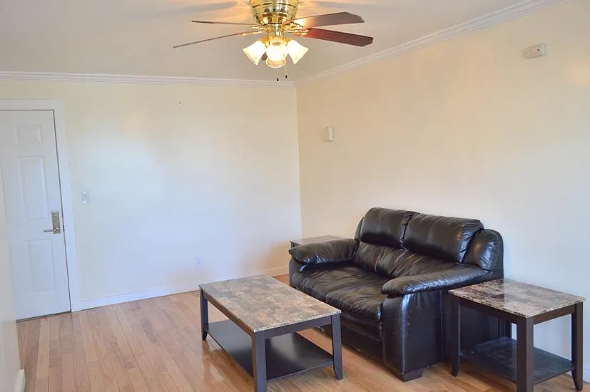 1 bed, $1,400 — Photo 3