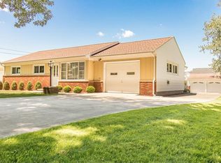 92 Tuckmere Dr, Painesville, OH 44077