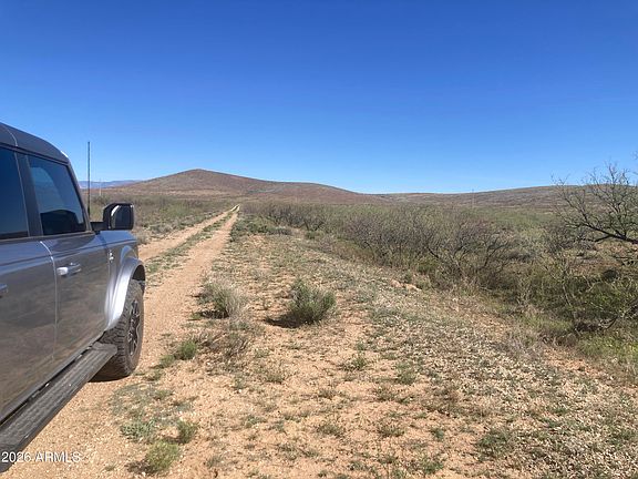 5th image of 324 N Unmarked Road #324