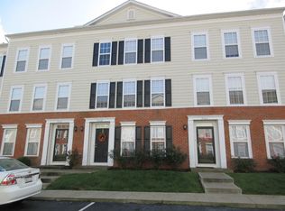 2608 Calgary, Lexington, KY 40509