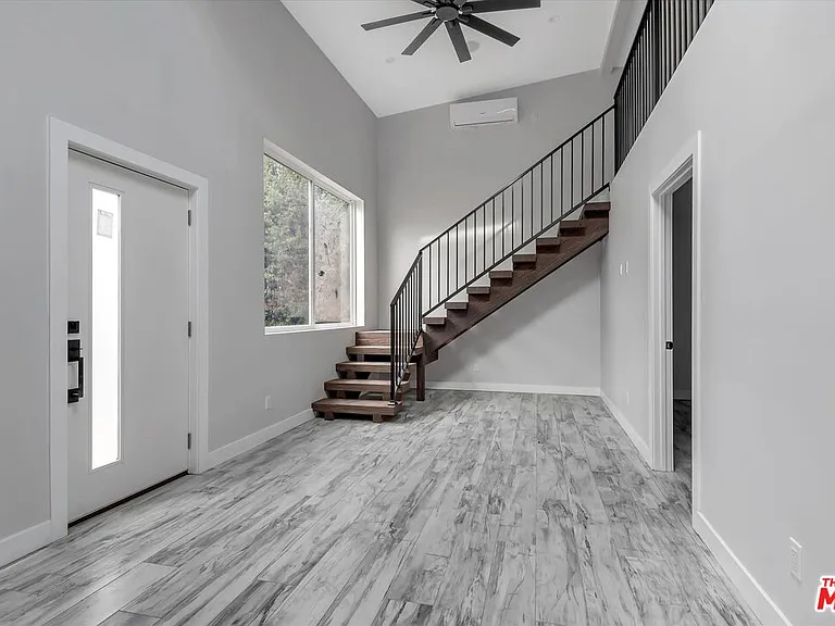 12420 Idaho Ave — Photo 5