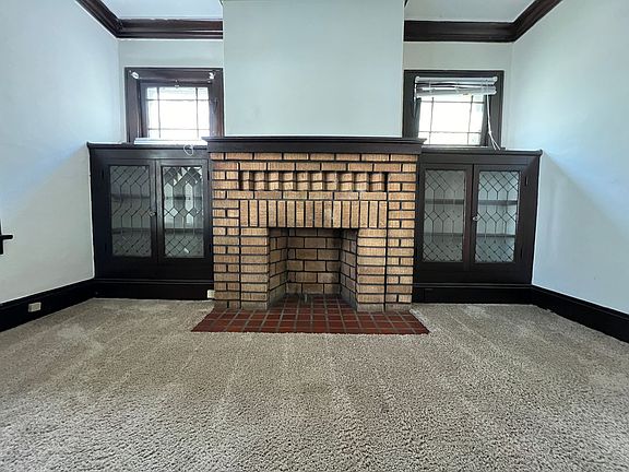 2nd image of 2196 Lewis Dr