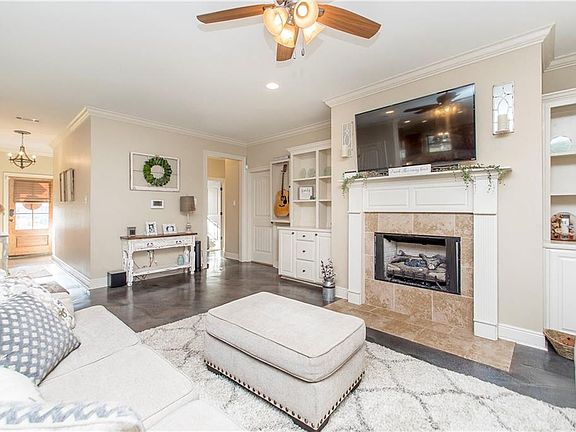 4th image of 31014 Autumn Lake Dr