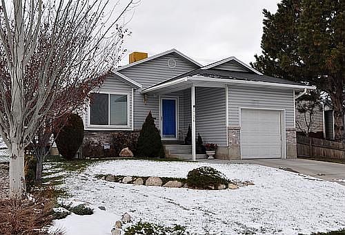 2nd image of 5726 S Dynasty Oaks Cir