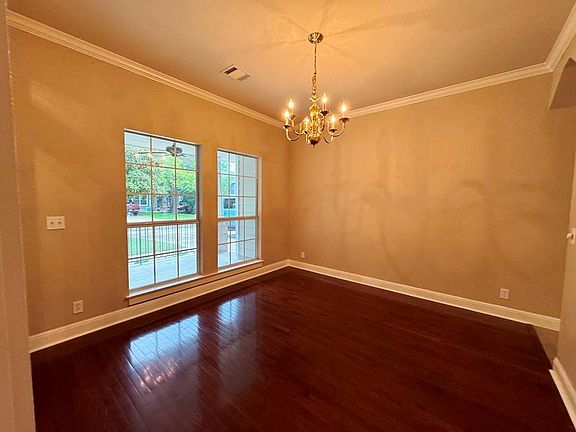5th image of 9524 Argyle Dr